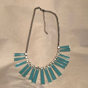 Statement necklace